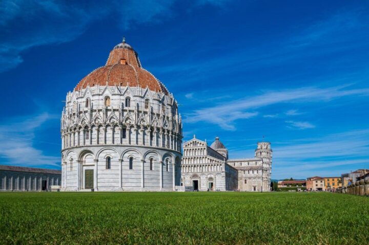 Mesmerizing Sites of Pisa Walking Tour - Key Points