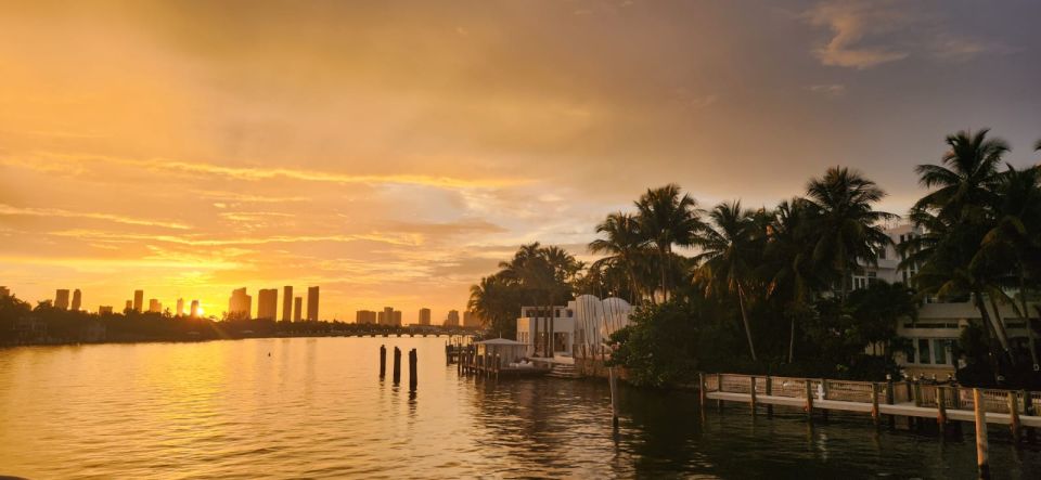 Miami: Biscayne Bay Mansions Sightseeing Cruise - Key Points