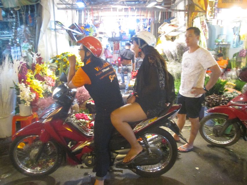 Midnight Street Food Tour In Saigon By Motorbike - Key Points