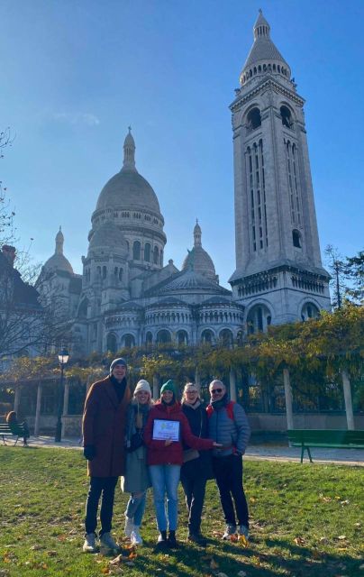 Montmartre: Guided Tour From Moulin Rouge to Sacré-Coeur - Key Points
