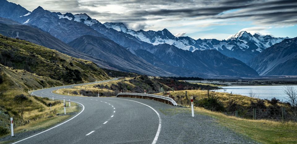 Mt Cook Day Tour From Tekapo (Small Group, Carbon Neutral) - Key Points