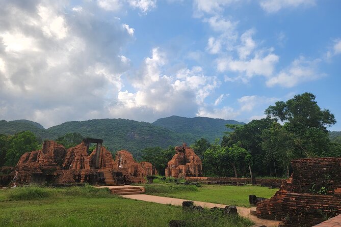 My Son Sanctuary & Boat Trip With Small Group From Hoi an - Key Points