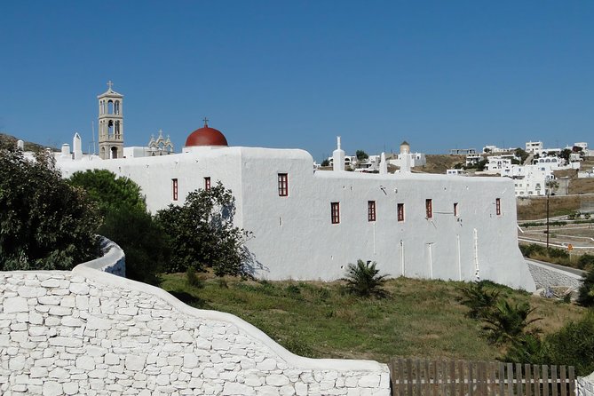 Mykonos Highlights Private Tour:Little Venice,Kalafati Beach & Tourliani Convent - Little Venice Exploration