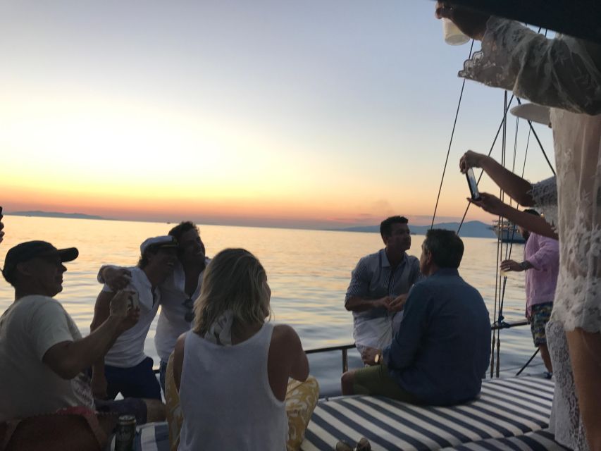 Mykonos: Sunset Boat Cruise With Light Dinner & Drinks - Sunset Boat Cruise Overview