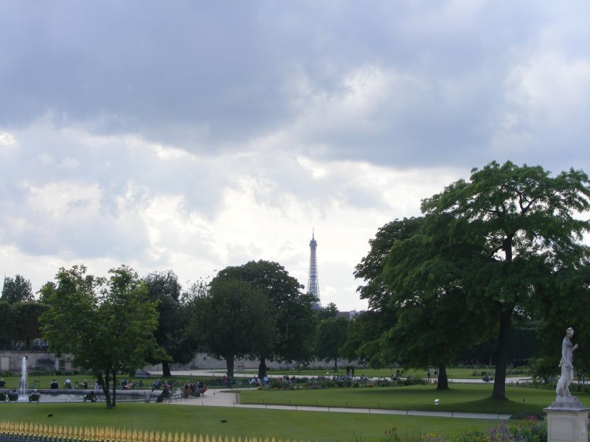 Neoclassical Paris 2-Hour Private Walking Tour - Key Points