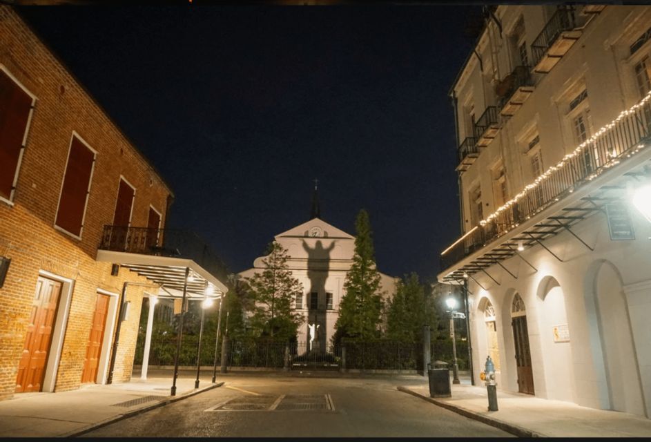 New Orleans: Wicked History Walking Tour With a Local Witch - Key Points