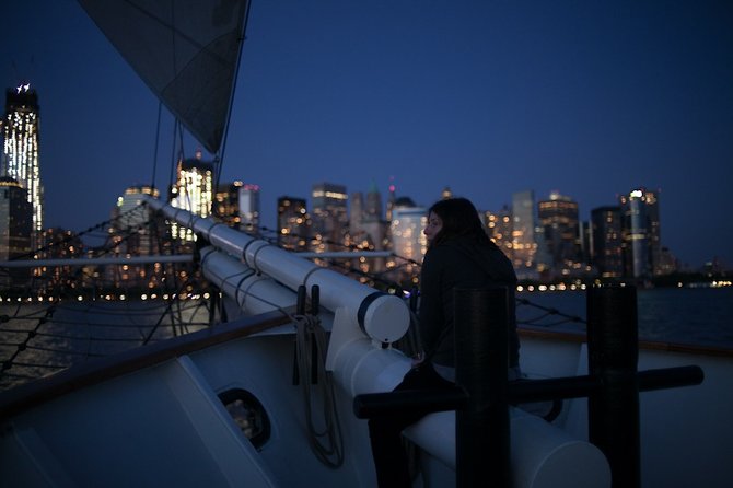 New York City Lights Cruise Aboard Clipper City - Key Points