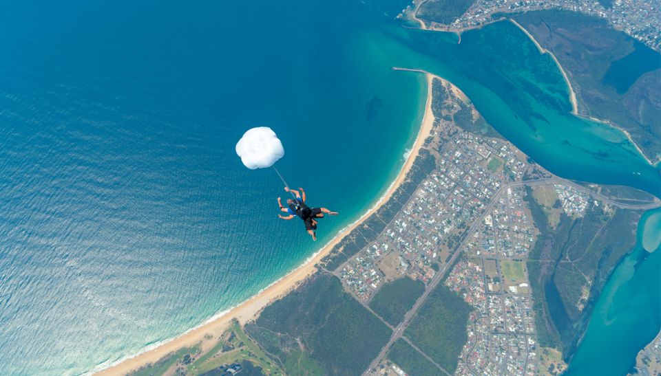 Newcastle: Tandem Beach Skydive With Optional Transfers - Key Points
