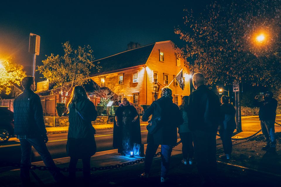 Newport: Historic District Ghosts Guided Walking Tour - Key Points