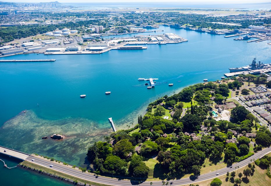 Oahu: USS Arizona Memorial and City Highlights Tour - Key Points