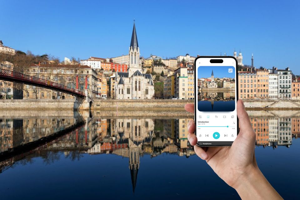 Old Lyon Walking In App Audio Tour - Key Points