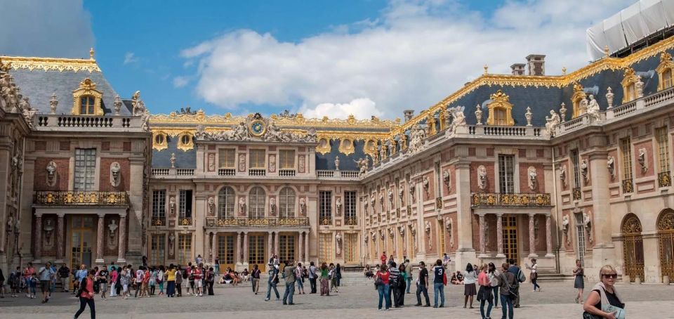 One Day in the Life of Louis XIV (Palace of Versailles) - Key Points