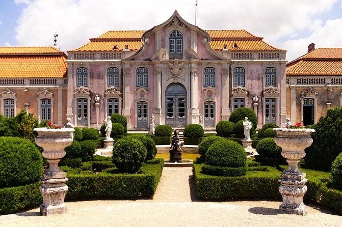 Palaces of Portugal Private Tour - Key Points