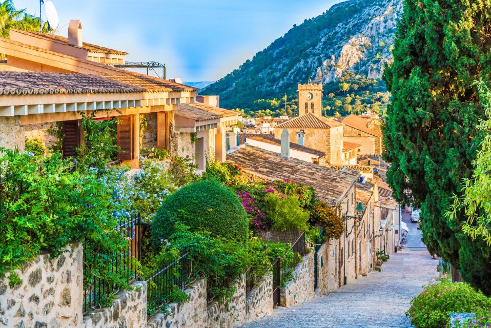 Palma De Mallorca: Walking Tour With Audio Guide on App - Key Points