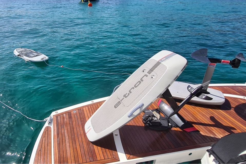 Palma: Watertoy Yacht Trip With E-Foil Surfboards & Seabobs - Key Points