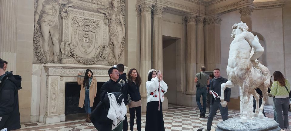 Paris: Louvre Museum Guided Tour of Famous Masterpieces - Key Points
