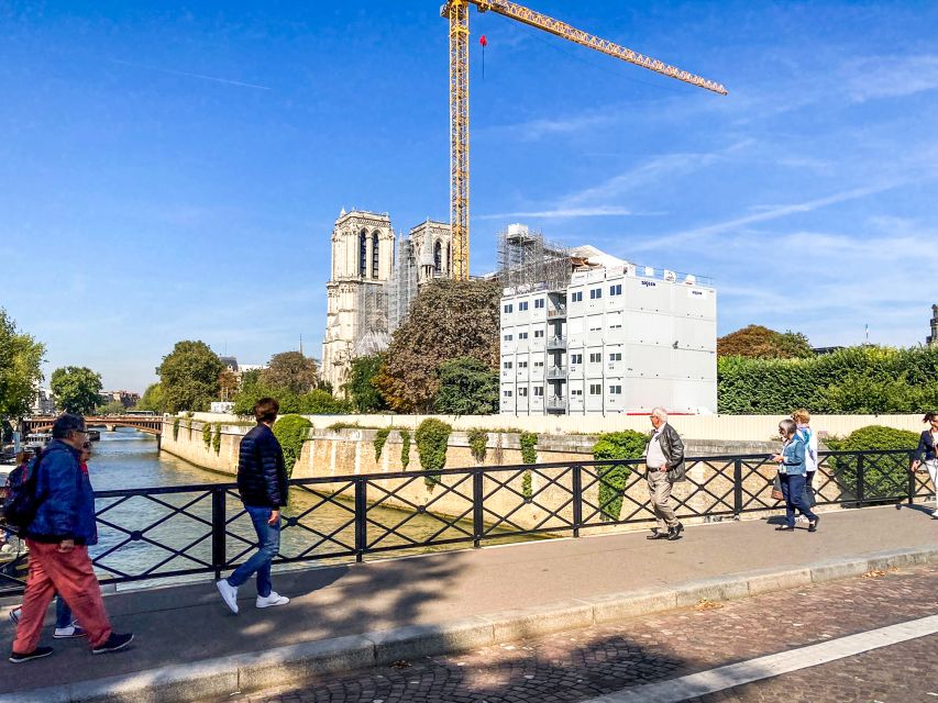 Paris: Notre Dame Outdoor Walking Tour With Crypt Entry - Key Points