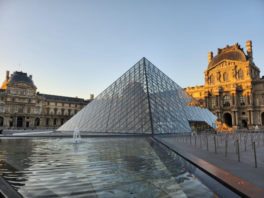 Paris: Paris Without People Guided Bike Tour at Sunrise - Key Points