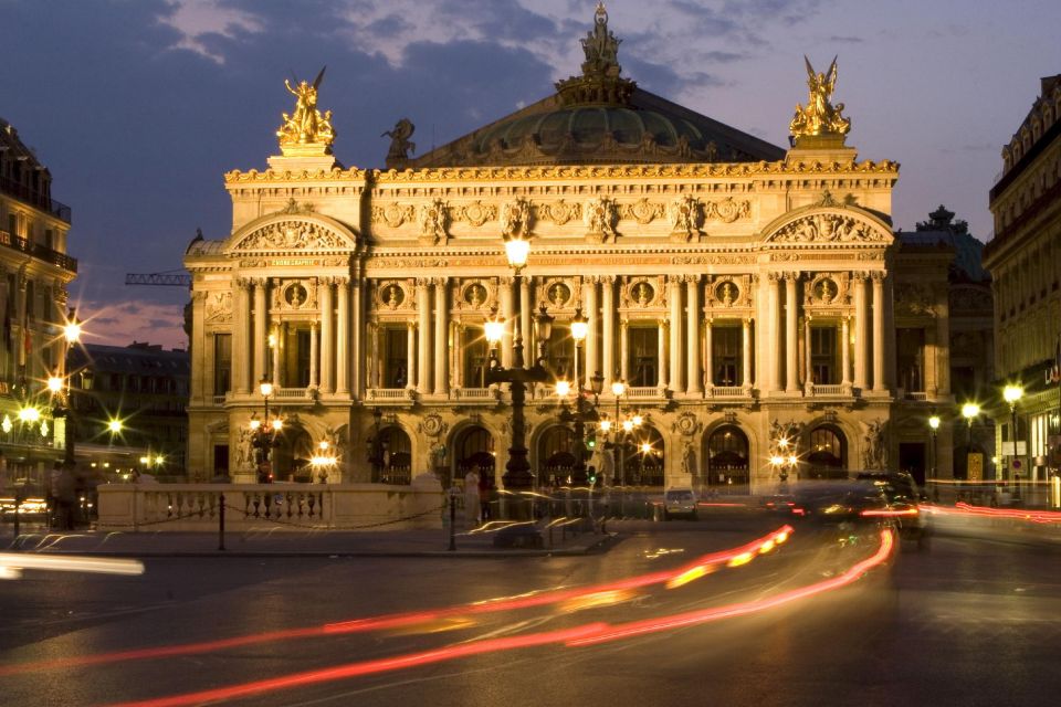 Paris: Private Night Tour With Driver for 3 People - Key Points