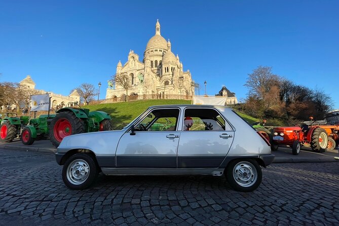 Paris Vintage Private Night Tour in a 1980 Renault 5 - Key Points