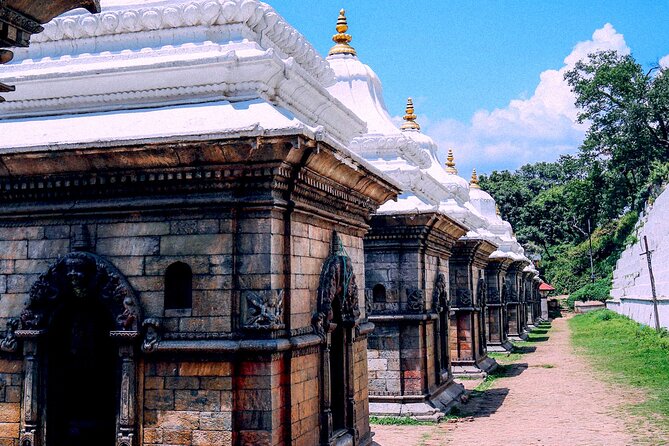 Pashupatinath Temple, Hindu Crematorium and Aarati In-Depth Tour - Hindu Cremation Rituals Explained