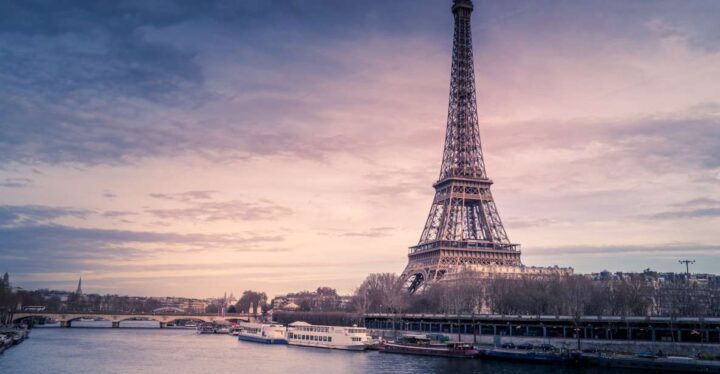 Photo Tour: Paris Famous City Landmarks - Key Points