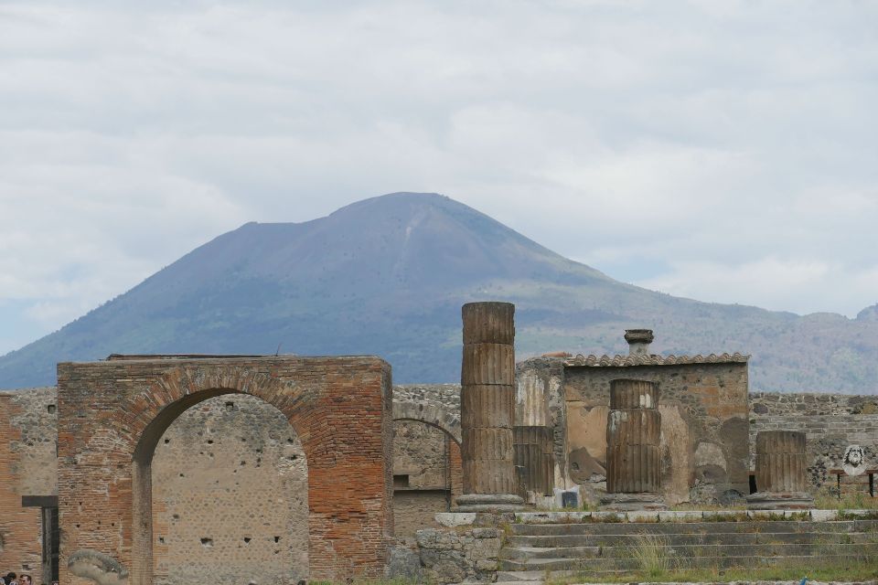 Pompeii: Ruins and Vesuvius Full-Day Guided Combo Tour - Key Points