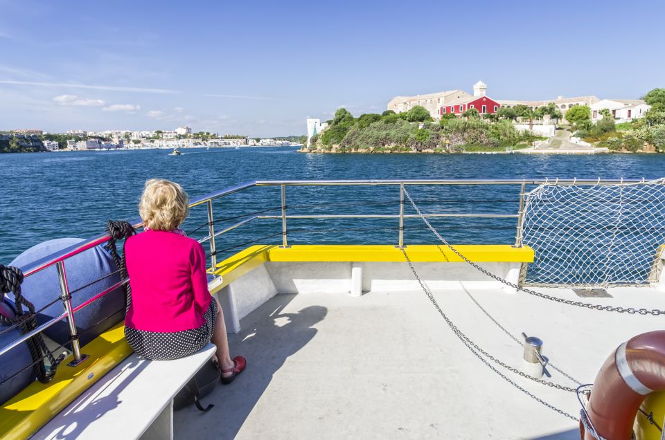 Port Mahon: 1-Hour Harbor Cruise With Underwater Views - Key Points