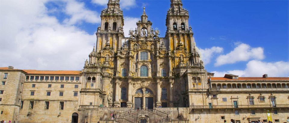 Porto: Day Trip to Santiago De Compostela - Key Points