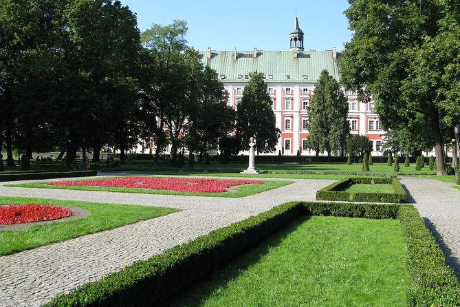 Poznan Old Town and Citadel Park Private Walking Tour - Key Points