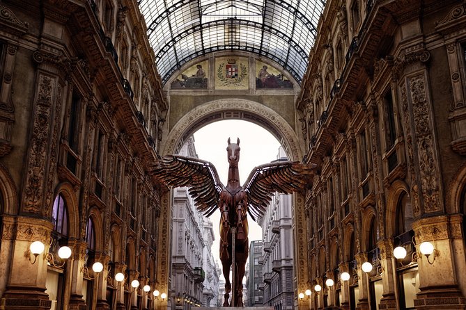 Private 4-Hour Walking Tour of Milan With Private Official Tour Guide
