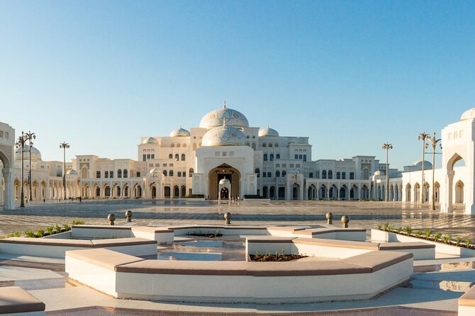 Private Abu Dhabi Tour With Qasr Al Watan & Grand Mosque - Key Points