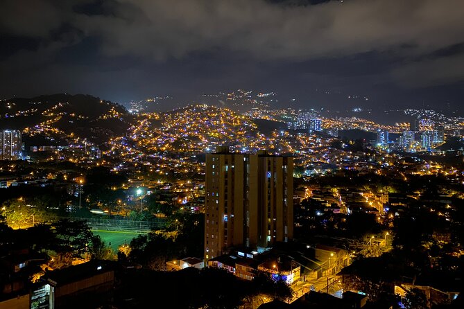 private and night tour of the city of medellin Private and Night Tour of the City of Medellin