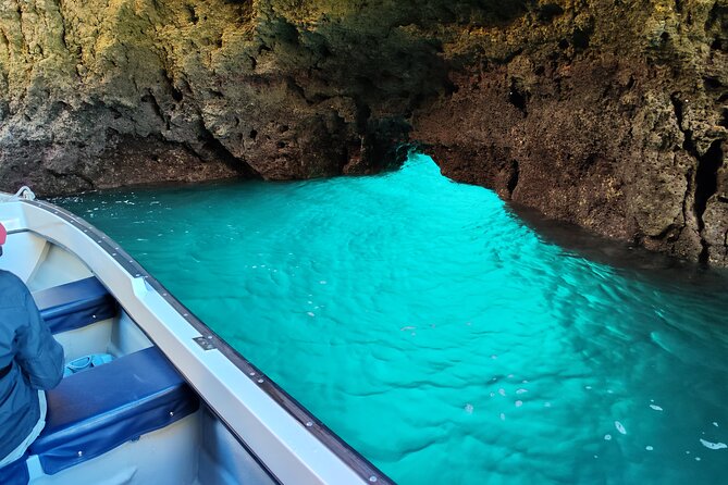 Private Boat Tour: Ponta Da Piedade Grottos and Caves in Lagos - Key Points