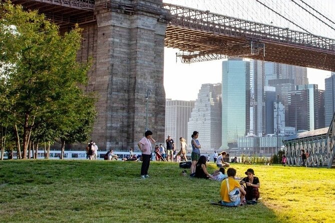 Private Brooklyn Bridge Tour With a Local - Inclusions and Policies