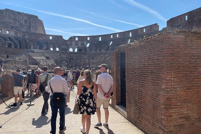 Private Colosseum and Ancient Rome Skip the Lines Guided Tour