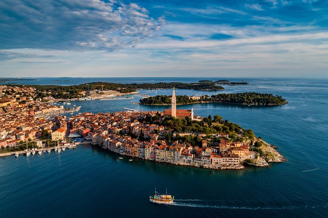 Private Daily Trip to Rovinj and Poreč With Wine Tasting Included From Pula - Key Points