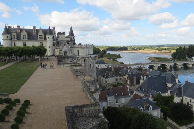 Private Day Tour to Loire Valley Castles From Paris