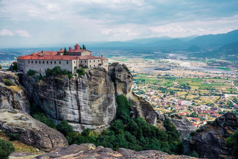 Private Day Trip to Meteora From Athens - Tour Details