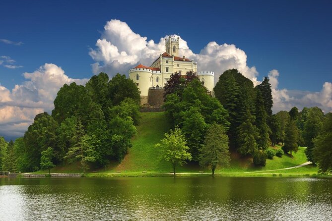 Private Day Trip to Varaždin and Trakošćan Castle From Zagreb - Key Points