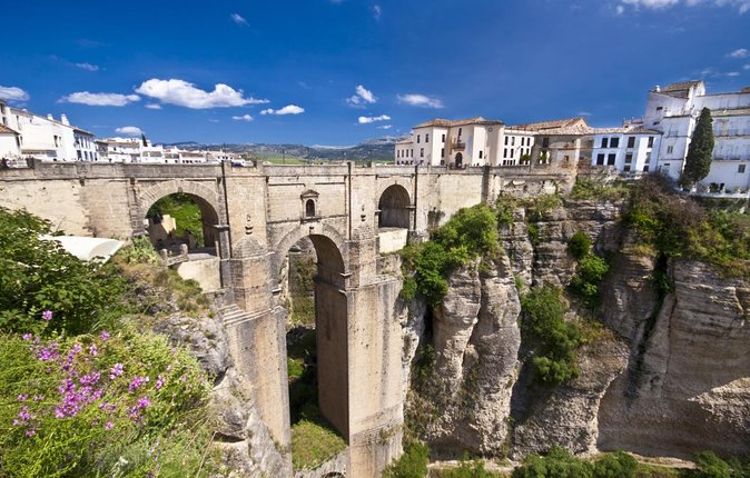 Private Full-Day Tour of Ronda From Malaga With Hotel Pick up and Drop off - Key Points