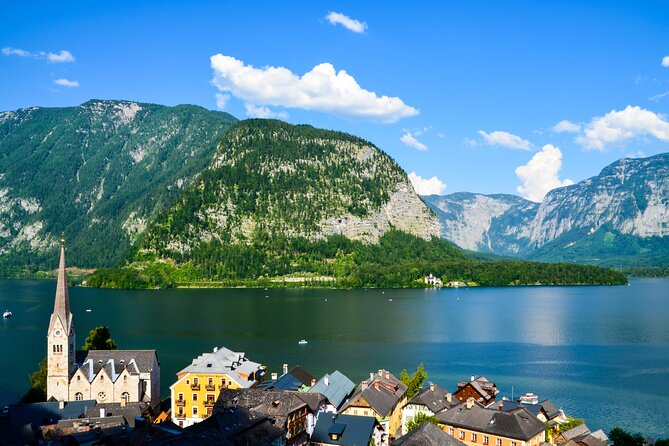 Private Full-Day Tour to Lake Town Hallstatt From Passau or Linz - Key Points