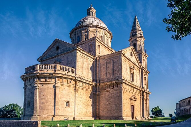 Private Guided Quad Tour of Val Dorcia and Montepulciano - Key Points