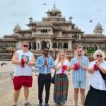private jaipur city tour with flower market by car with guide Private Jaipur City Tour With Flower Market by Car With Guide