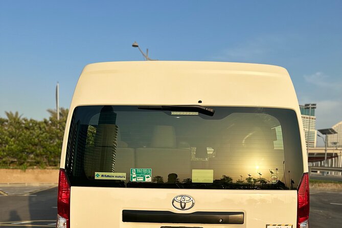 Private Mini Bus Rental With Driver In Dubai - Key Points