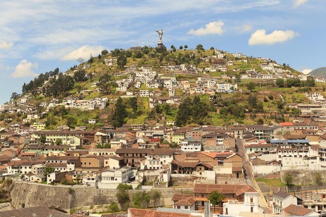 Private Quito City Tour and Food Tasting - Key Points