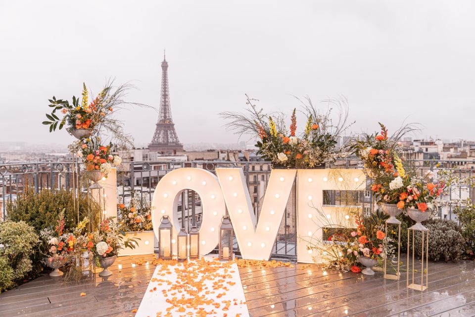 Private Rooftop/ Lgbtqia Proposal in Paris & Photographer - Key Points