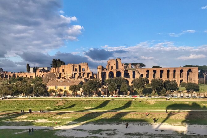 Private Tour Colosseum, Palatine Hill and Roman Forum - Key Points