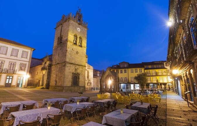 Private Tour to Guimarães and Braga - Key Points