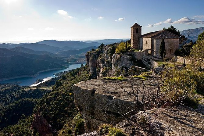 Private Tour to Siurana and Montsant Area From Barcelona - Key Points